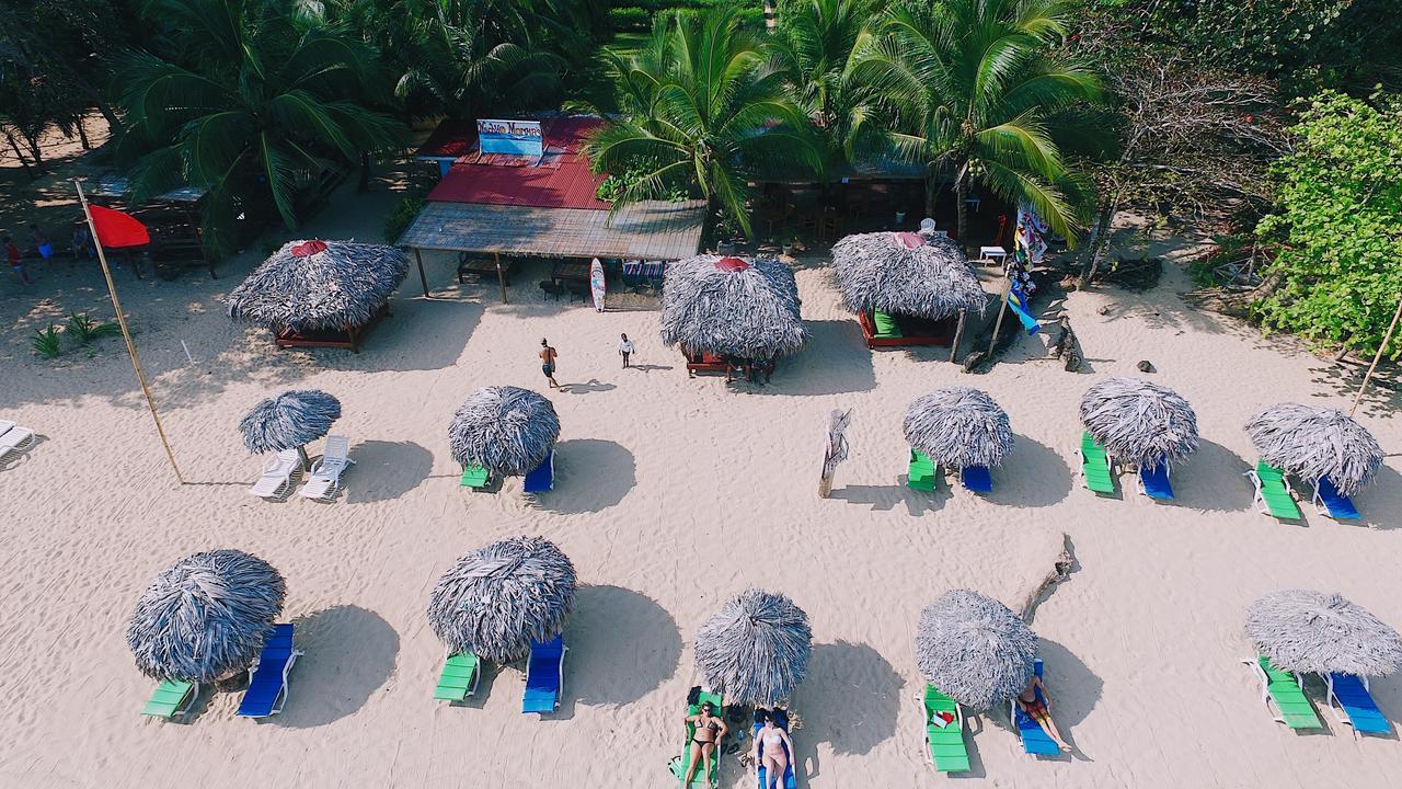 Red Frog Bungalows Surf Resort Бастіментос Екстер'єр фото