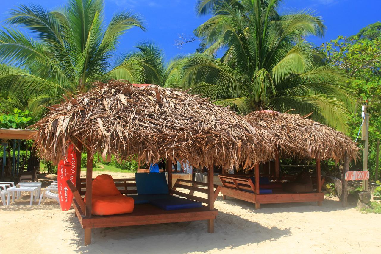 Red Frog Bungalows Surf Resort Бастіментос Екстер'єр фото